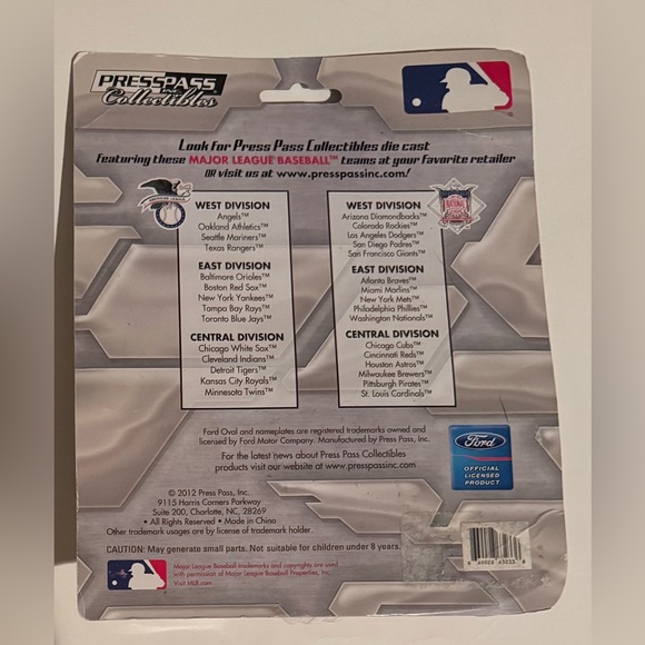 San Francisco Giants Baseball Die Cast Cars Vehicles MLB Souvenir A T & T Park - Picture 2 of 5